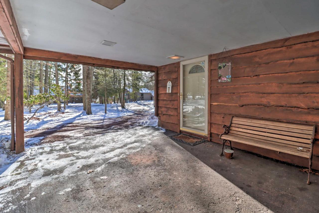 Rustic Lake Harmony Home With Fire Pit And Hot Tub! 外观 照片