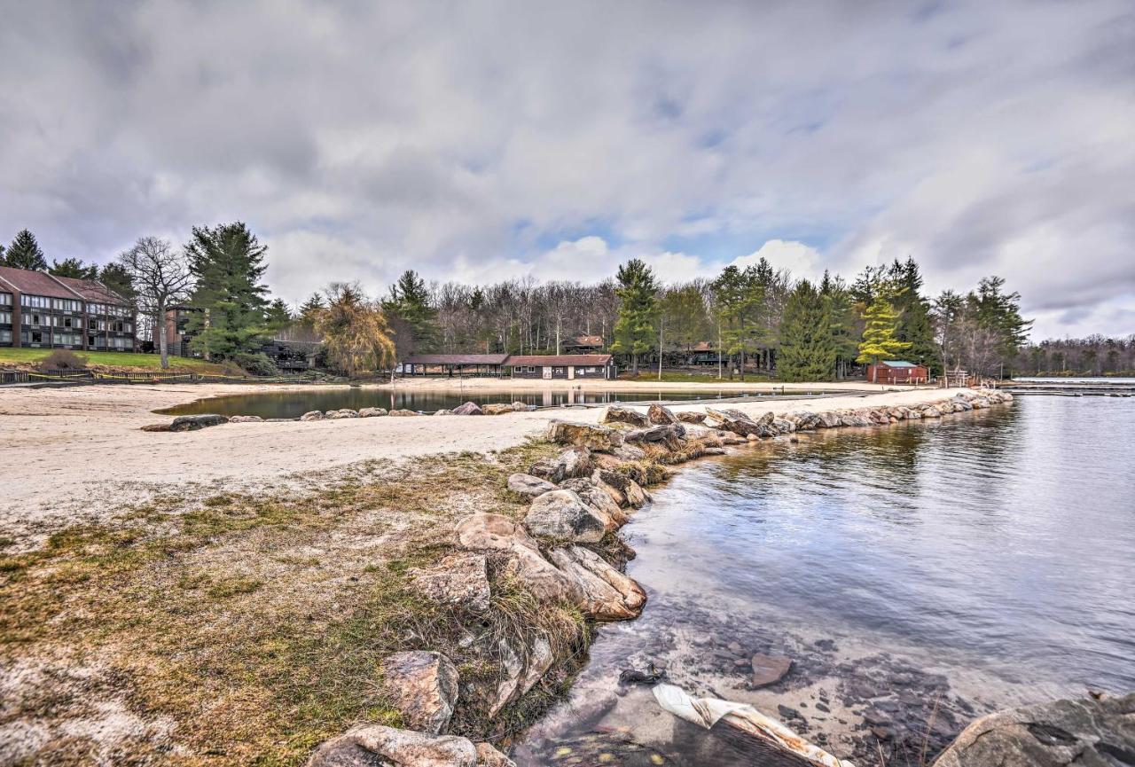 Rustic Lake Harmony Home With Fire Pit And Hot Tub! 外观 照片