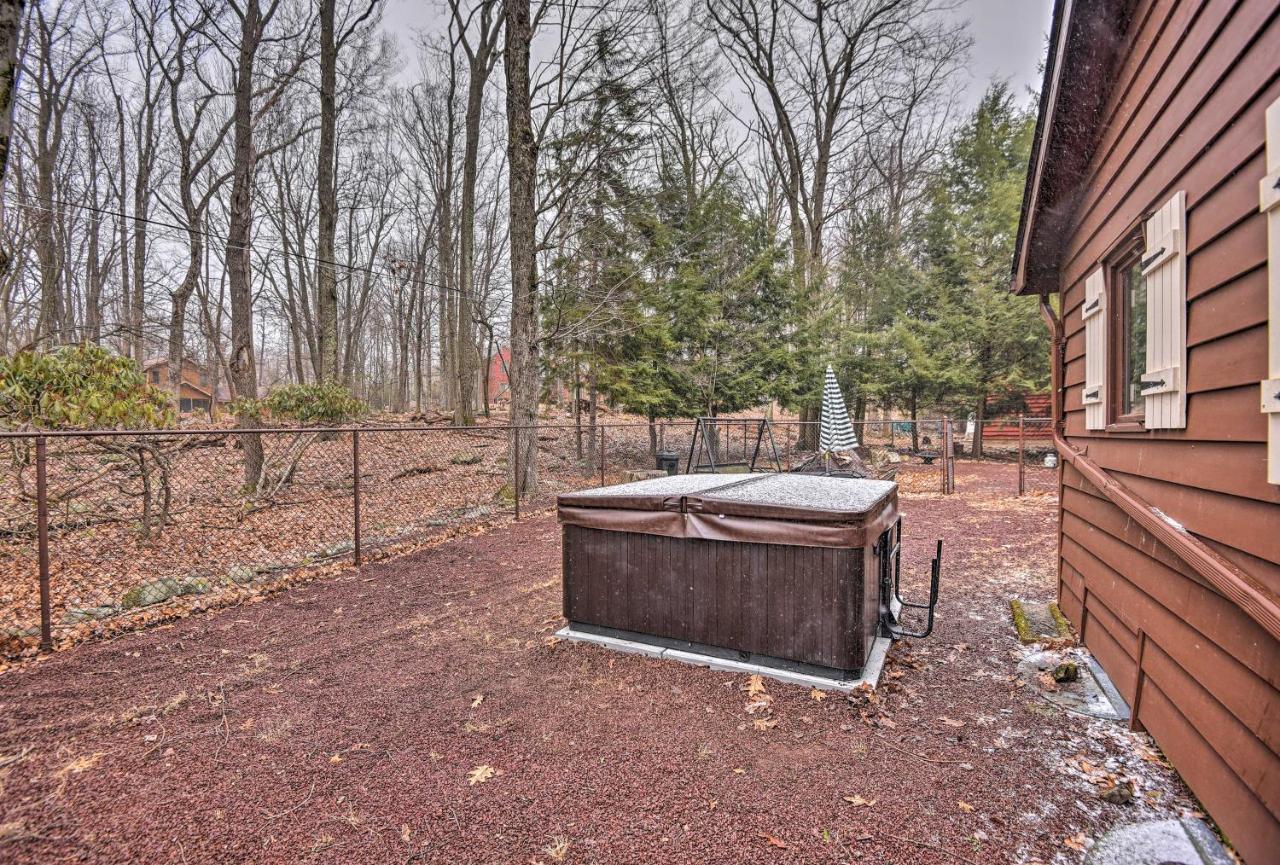 Rustic Lake Harmony Home With Fire Pit And Hot Tub! 外观 照片